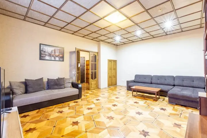 Минск: Апартаменты In the centre of Minsk on Nezavisimosti 12