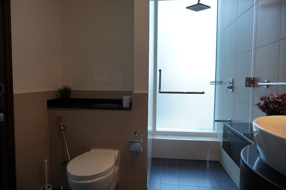 Дубай: SuperHost- Next to Dubai Canal | Elegant 1 BR | Business Bay