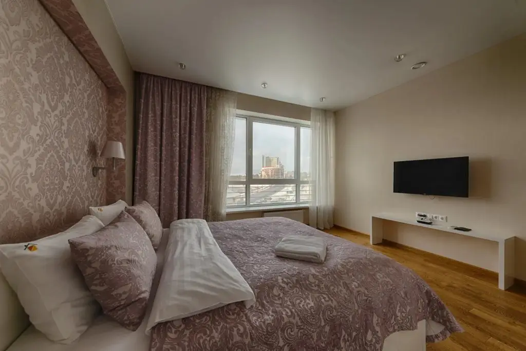 Минск: Апартаменты 4-комнатные HomeApart Сторожовская, 6