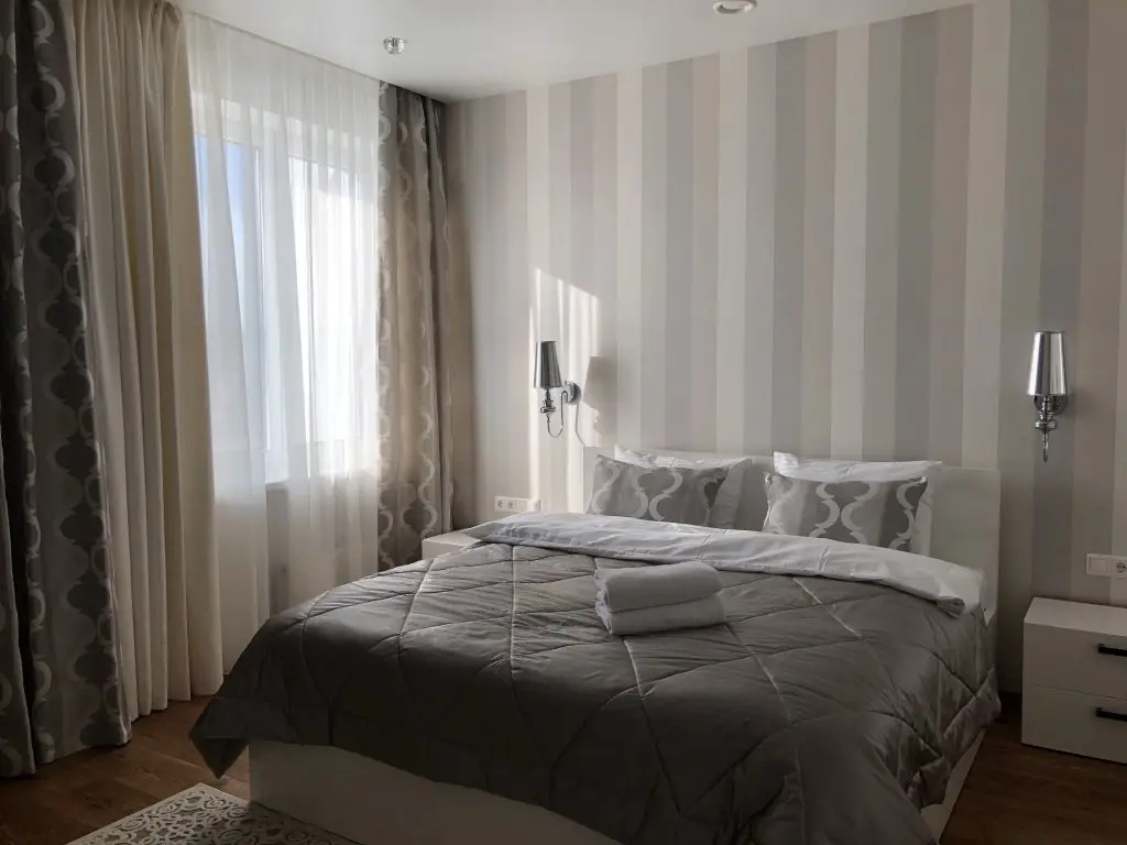 Минск: Апартаменты 4-комнатные HomeApart Сторожовская, 6
