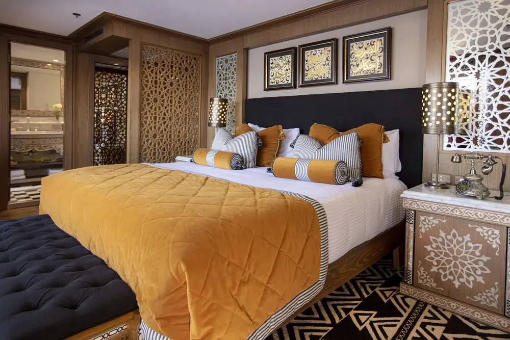 Луксор: Dahabeya Molouky Nile Cruise- Every Monday from Luxor- Aswan for 05 nights