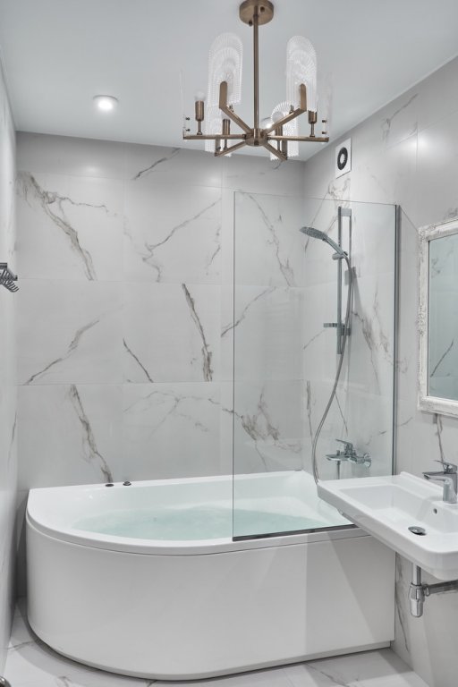 Минск: Апартаменты Luxe с Джакузи на Скрыганова
