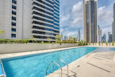 Maison Privee - Luxury Apt W/Burj Khalifa Vw & Dubai Canal Access — фото 1