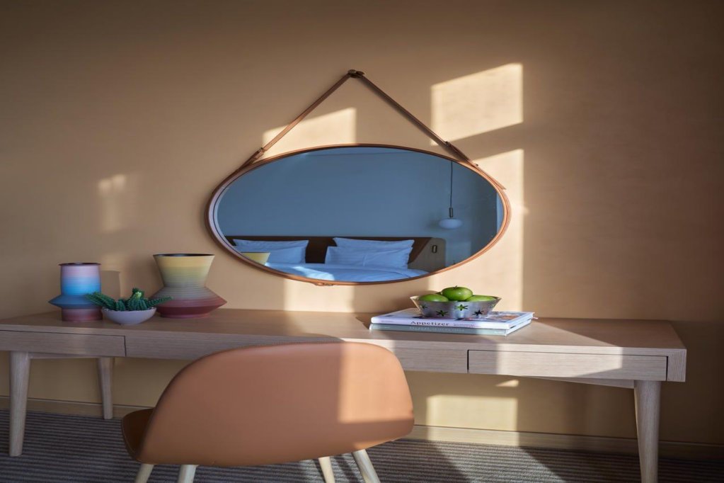 Дубай: Отель Novotel Jumeirah Village Triangle