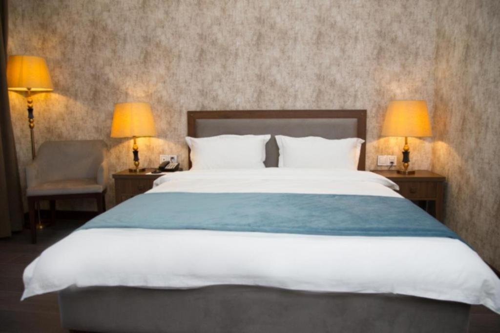 Шеки: Macara Sheki City Hotel