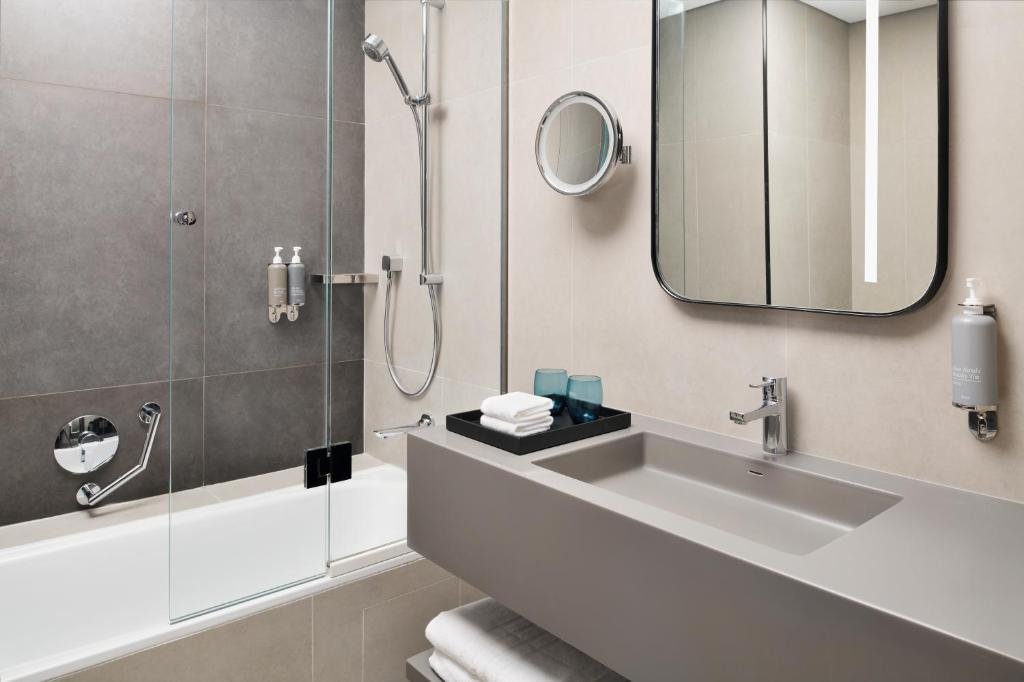 Дубай: Courtyard by Marriott World Trade Centre, Dubai