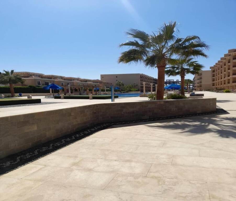 Хургада: Hurghada Vip Selina 1 bed Long or Short