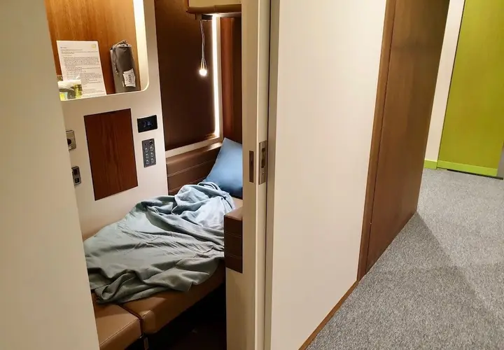 Дубай: Sleep 'n fly Sleep Lounge, C-Gates Terminal 3 - TRANSIT ONLY