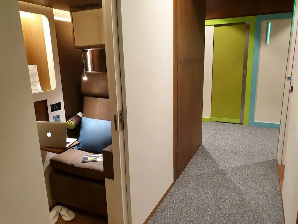 Дубай: Sleep 'n fly Sleep Lounge, C-Gates Terminal 3 - TRANSIT ONLY