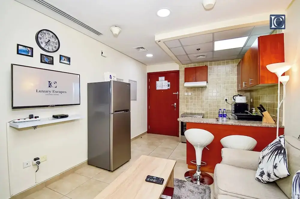 Дубай: ELN - Cozy Budget Studio in JLT Metro