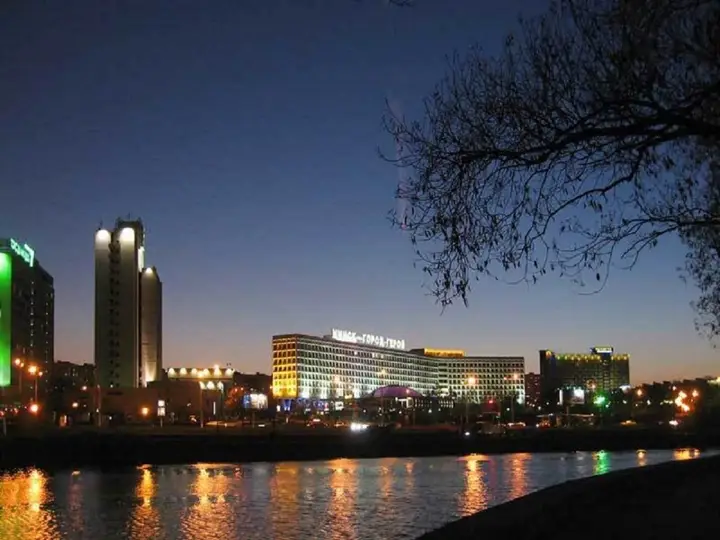 Минск: Апартаменты Studiominsk 18
