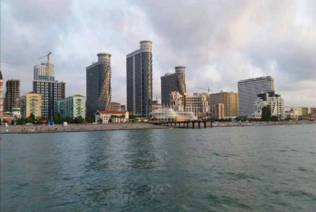 Батуми: Апарт-отель Batumi Vip Apartments