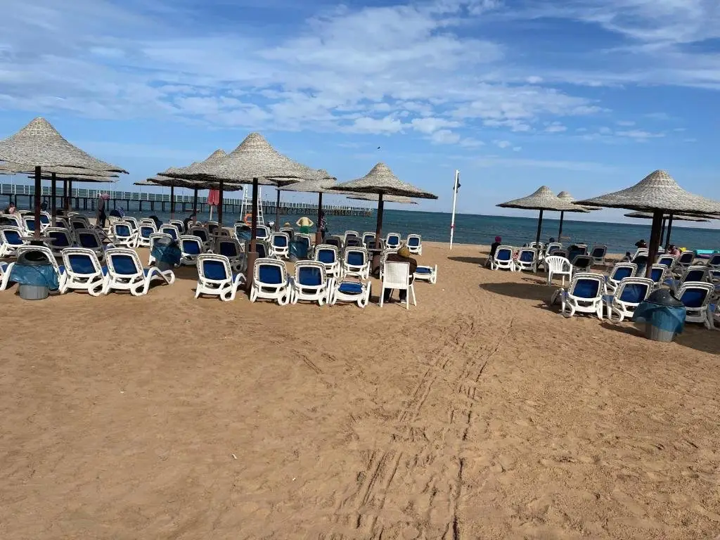 Эль-Аламейн: Patio suit, Porto marina