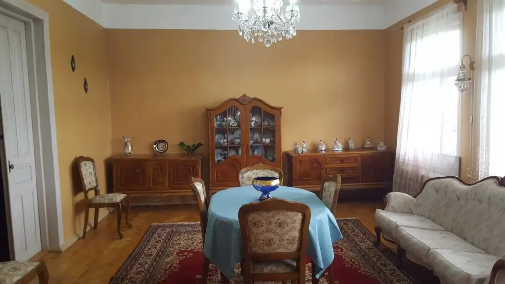 Кутаиси: Апартаменты Fer House
