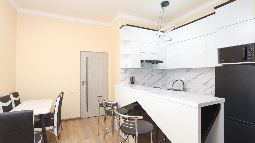 Ереван: Apartamenty ➤ Stay Inn ✦ On Argishti 13-8