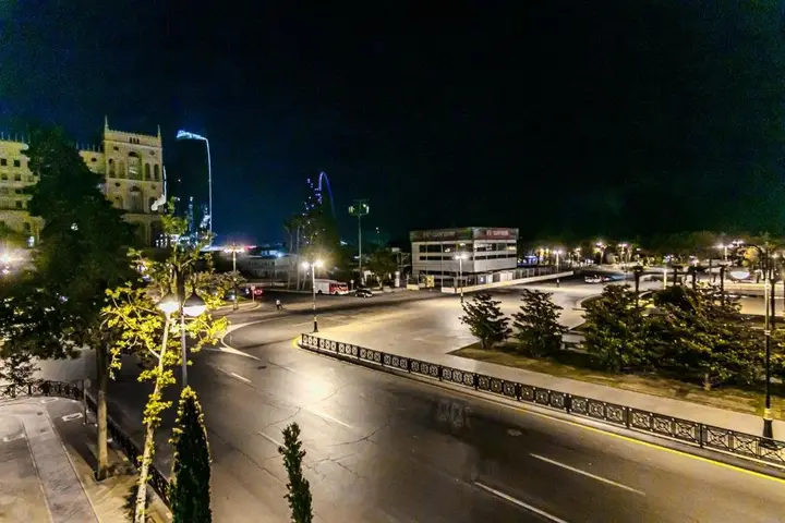 Баку: Hilton DeLuxe Apartment 4 room