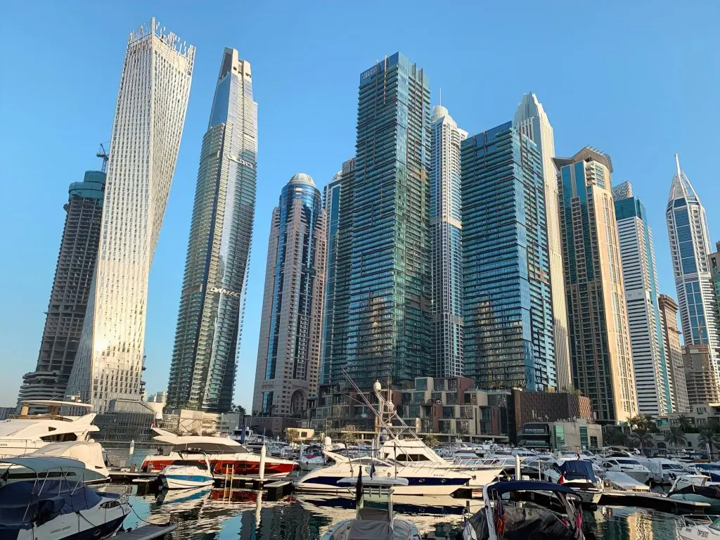 Дубай: Апартаменты Jewellery Homes in Continental Tower Dubai Marina