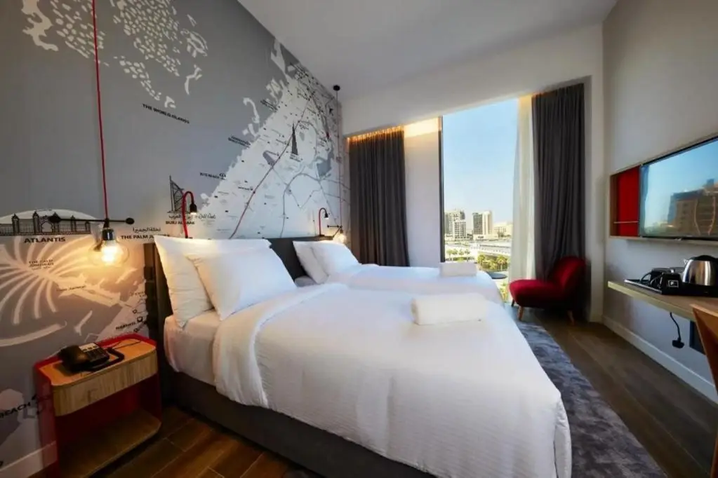 Дубай: INK Hotel