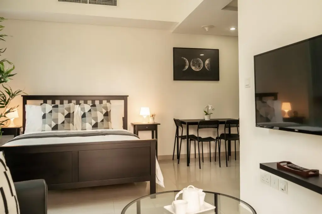 Дубай: Comfortable studio with great view in Bay Central!