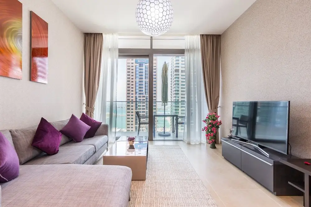 Дубай: Marina Gate I by Deluxe Holiday Homes