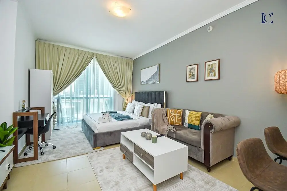 Дубай: Modern Studio near Metro in X1 Tower JLT - EDN