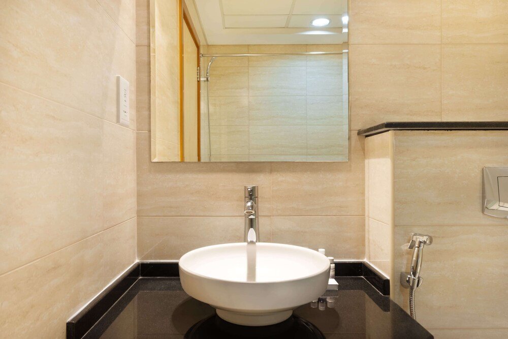 Maison Privee - Spacious 1/Bed apartment in Dubai Marina — фото 1