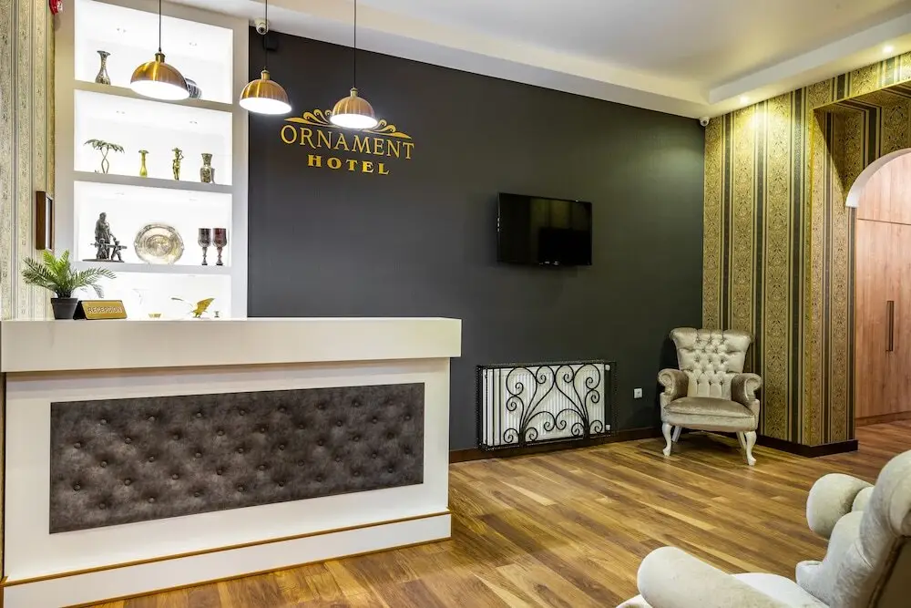 Тбилиси: Ornament Hotel