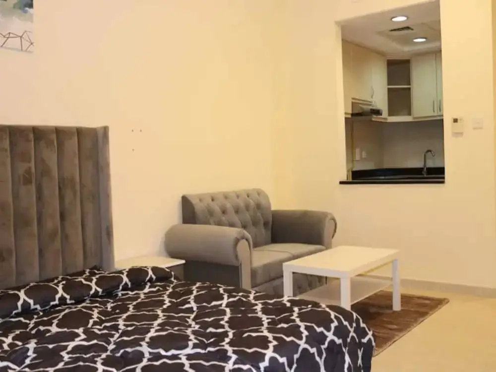 Дубай: Lovely Studio With Balcony And Free Parking