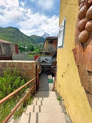 Степанцминда: Lostinn Kazbegi Hostel
