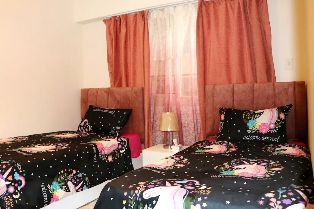Каир: Red Flower in Palm City Compound 1 Hour to the sea