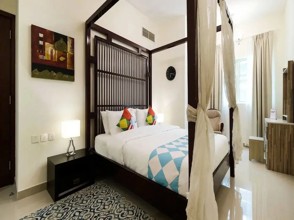 Дубай: Marina Suites by OYO Rooms