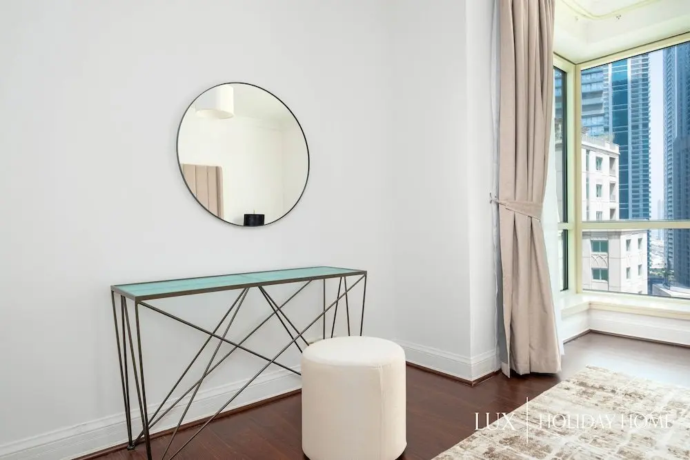 Дубай: Marina View Towers by LUX Holiday Home
