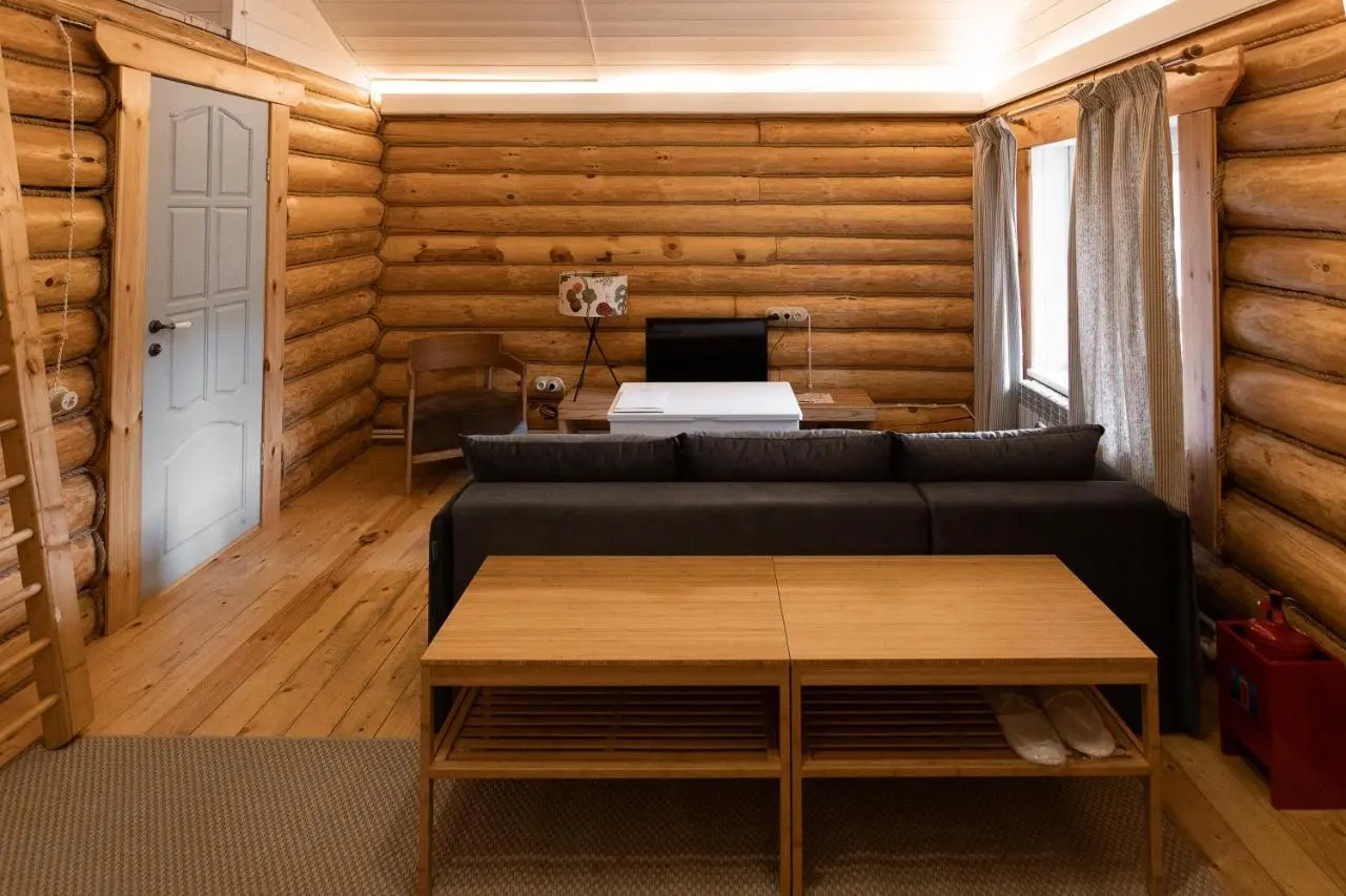 Мытищи: Загородный отель Just WOOD