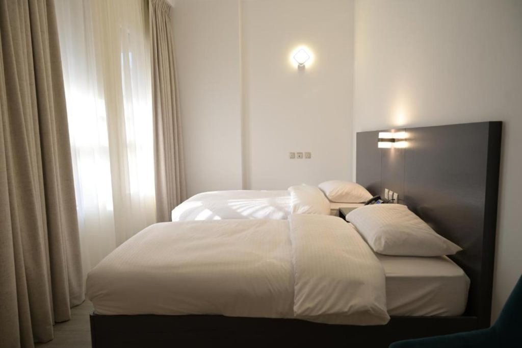 Дубай: Garden City Hotel