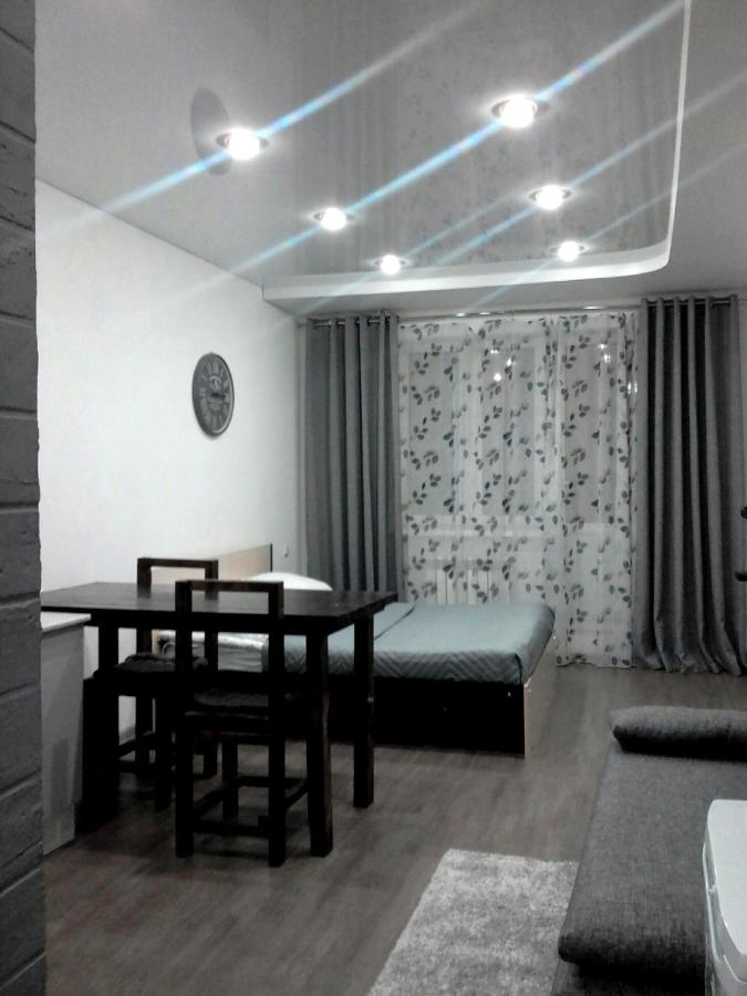 Мордвес: Gray House