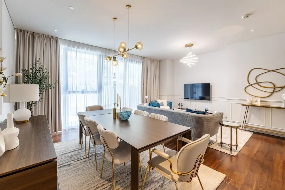 Дубай: 2BR City Walk B9 With Direct Pool Access