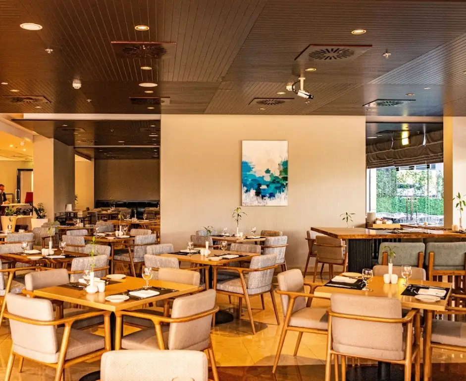 Дубай: Mercure Dubai Barsha Heights