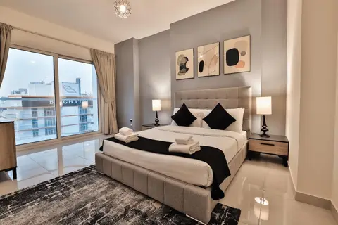 Luxe 1Bed Apt - Balcony & View — фото 1