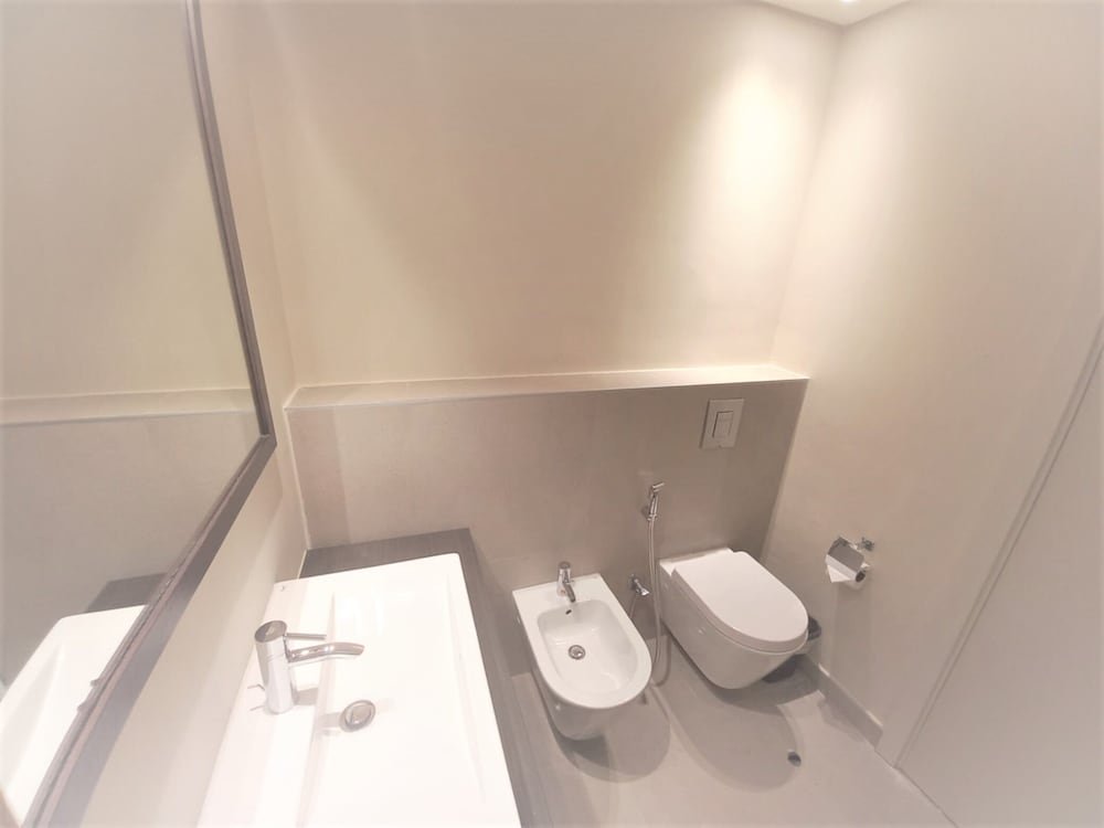 Дубай: Stunning 1 Bedroom Balcony at Park View Dubai