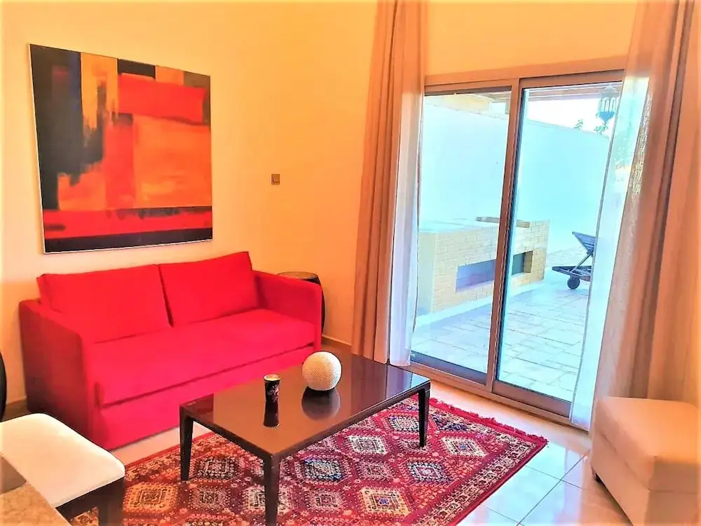 Дубай: Cosy & Cute 1bedroom Dubai Tasaheel