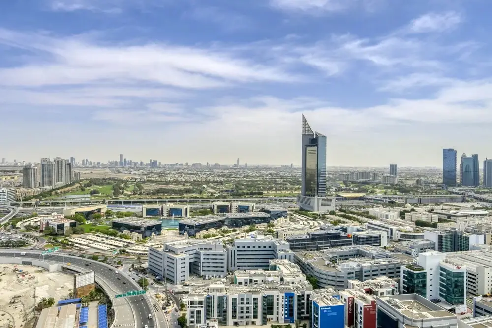 Дубай: Avani Luxury Apartments