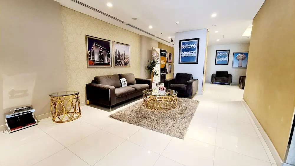 Marco Polo - Serene 1 BR APT amidst Golf Course with Gym & Pool — фото 1