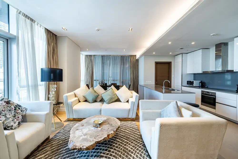 Дубай: 1 BR Huge Balcony 2nd Fl City Walk B1