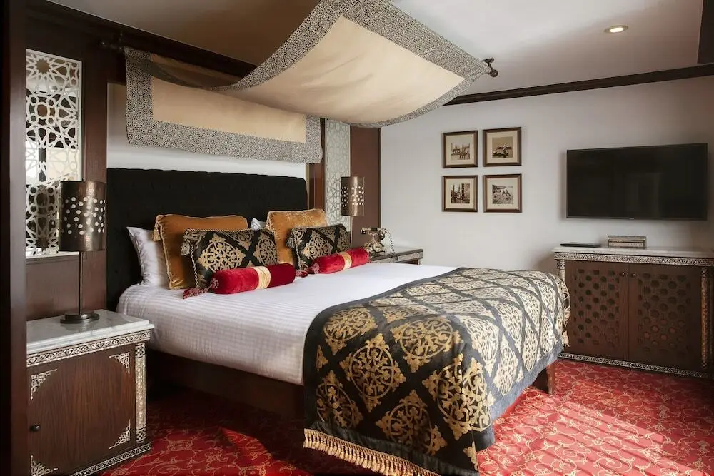 Луксор: Dahabeya Yakouta Nile Cruise-Every Monday from Luxor- Aswan for 05 nights