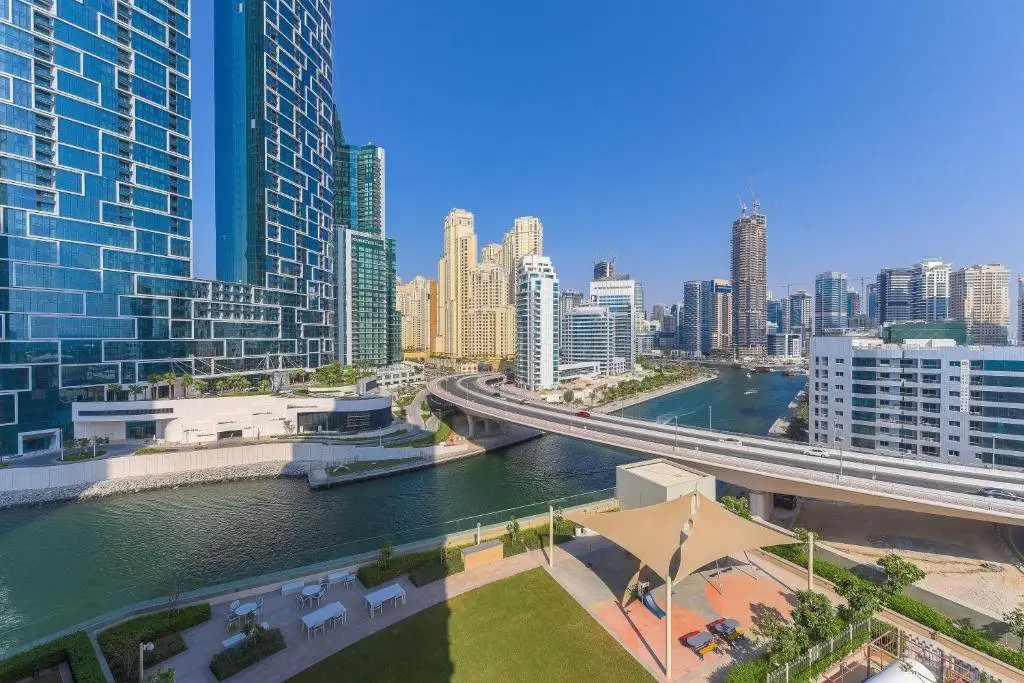 Дубай: EDEN'S Homes & Villas - 52/42 Emaar