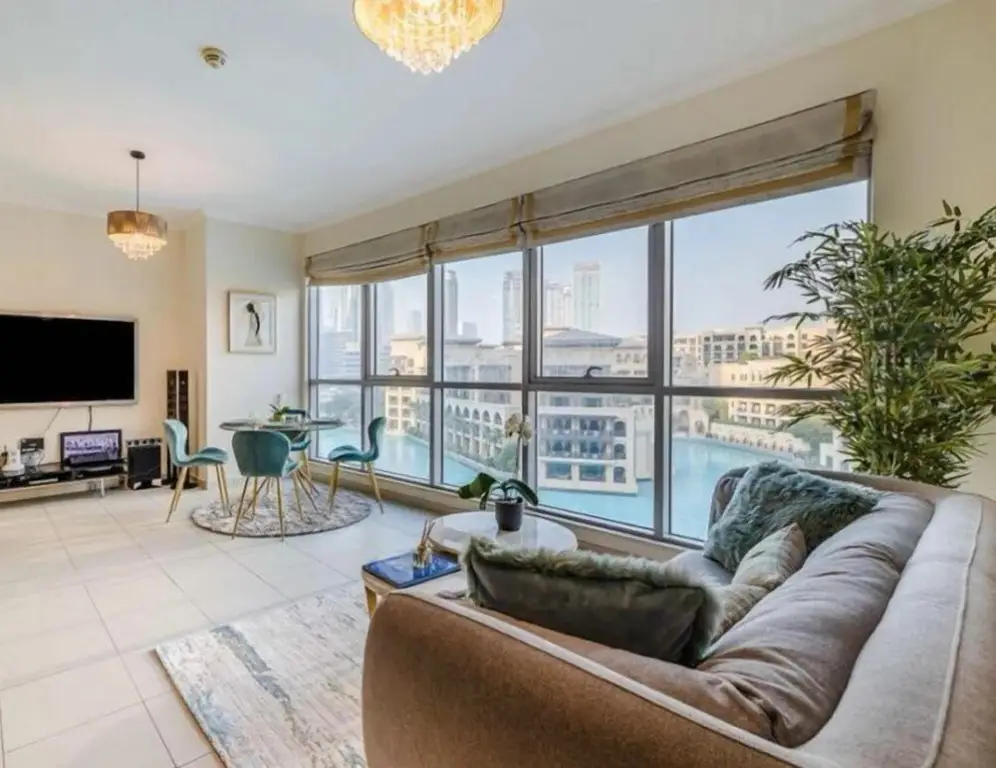 Дубай: 1B-Burj Res T7-302B by bnbme homes