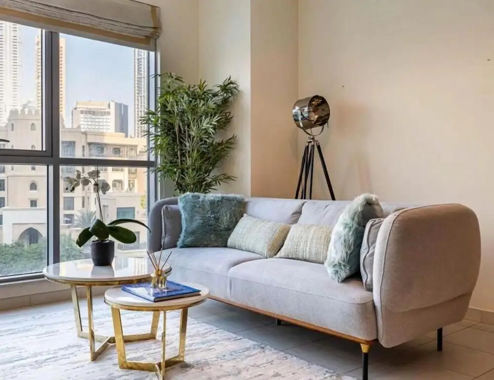 Дубай: 1B-Burj Res T7-302B by bnbme homes