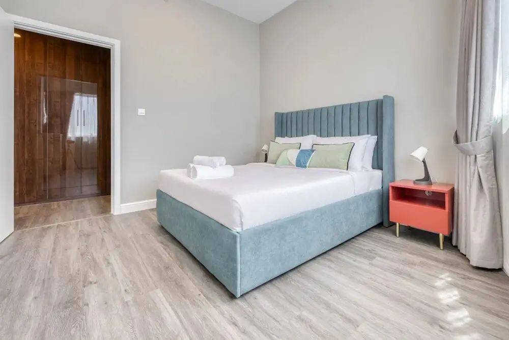 Дубай: Luxury 4BR Apartment in Horizon Towers
