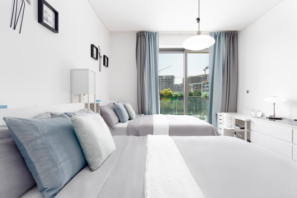Дубай: SuperHost - Dazzling Apartment With Balcony In Sobha Hartland