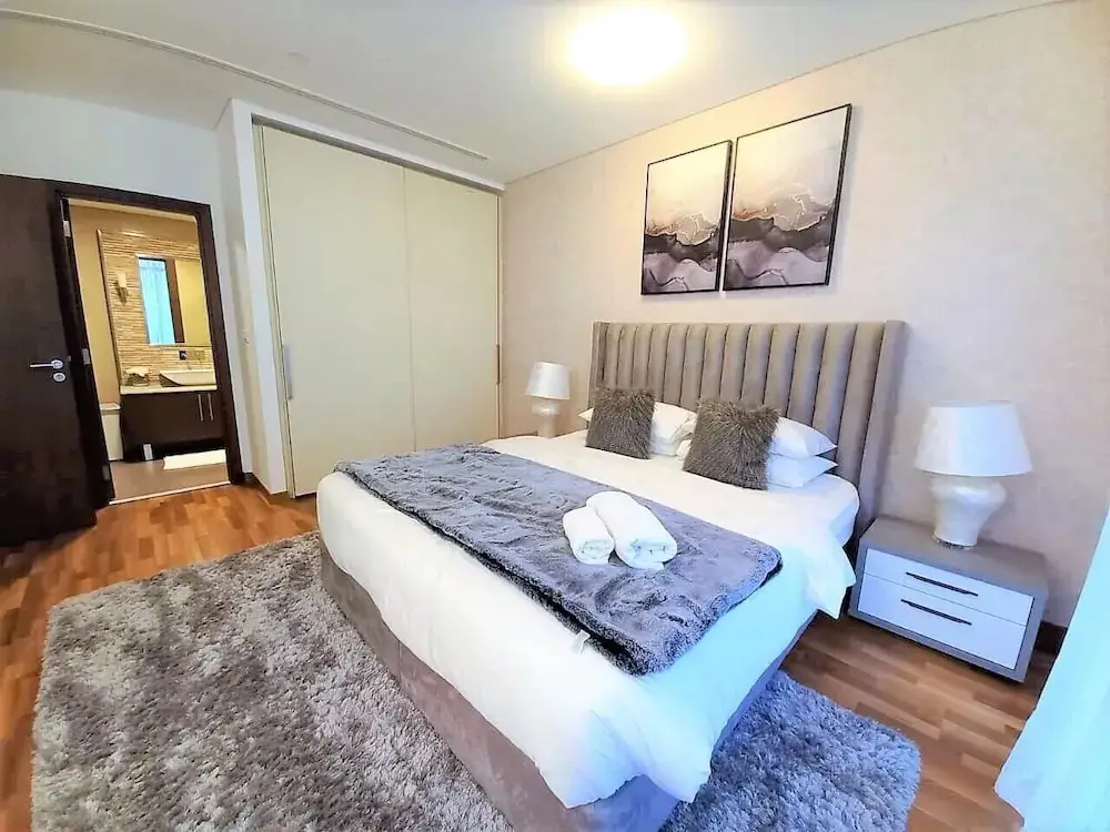 Дубай: Stunning 2bedroom in Burj Daman Difc